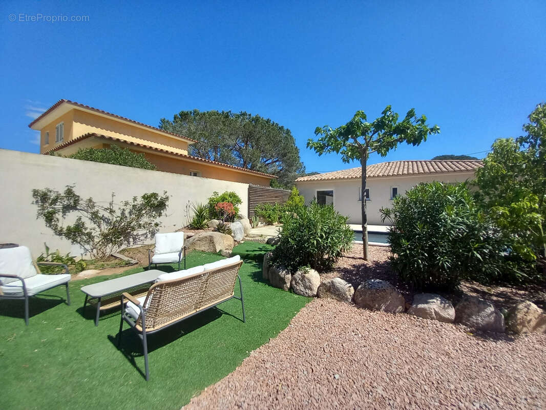 Villa 3 pièces avec piscine sur la route des plages - photo 21