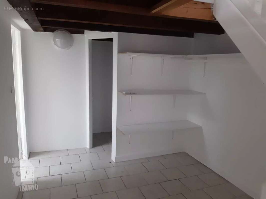 Proche Leyr grande maison de village - photo 13