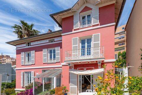Maison à CAP-D'AIL