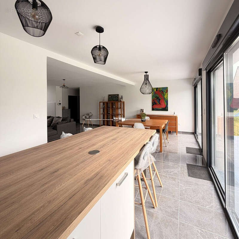 Maison 147 m² à Sailly-Sur-La-Lys  - photo 2