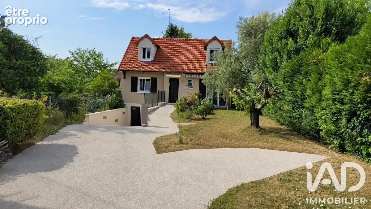 Photo 1 - Maison à LE MEE-SUR-SEINE
