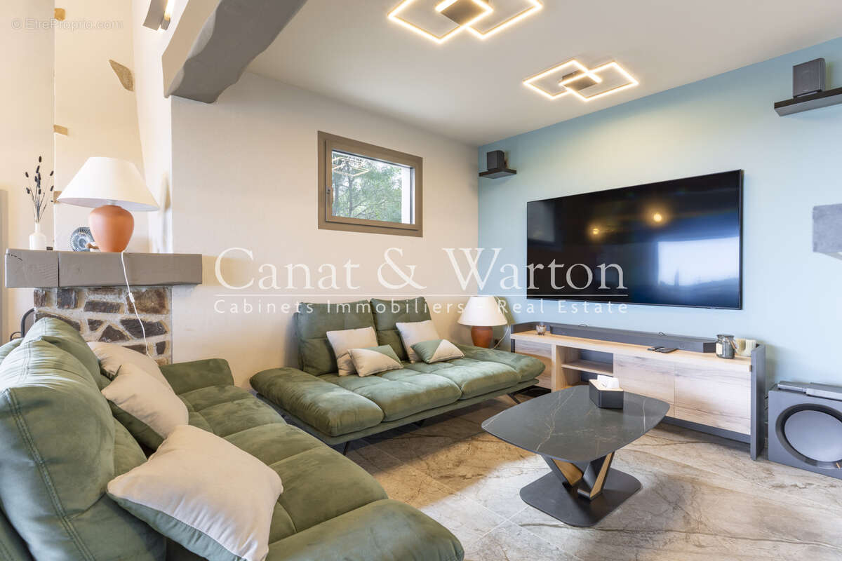 Maison à LA CROIX-VALMER