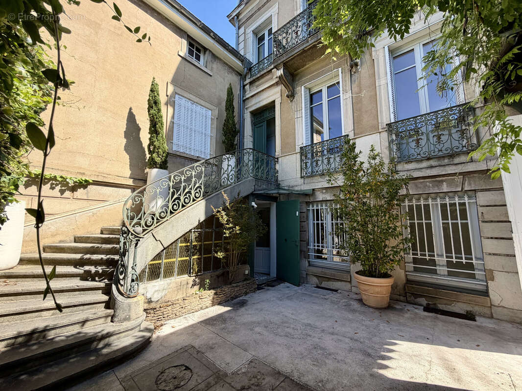 Maison à CALUIRE-ET-CUIRE
