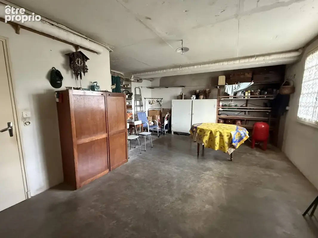 VILLENEUVE-SUR-LOT, maison des années 70 avec 5 chambres et jardin - photo 14