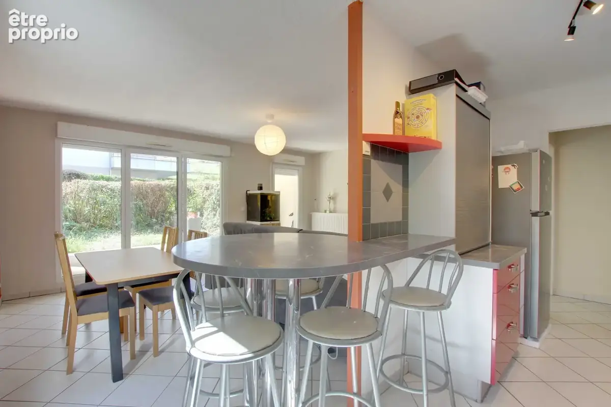 Appartement 4 pièces 85m2 en rez-de-jardin à Rumilly - photo 5
