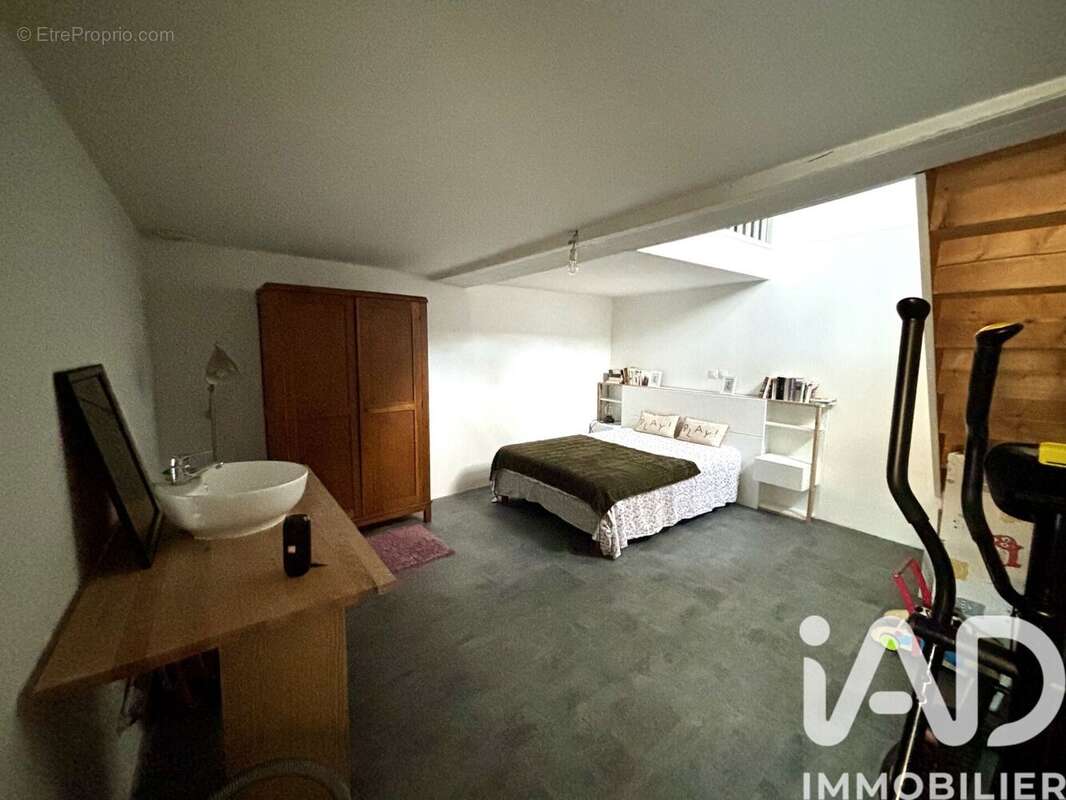 Maison 170 m² à Chalais  - photo 8
