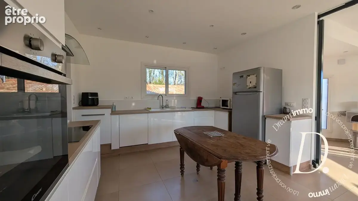 Maison 5 pièces 136 m² à vendre à Saint-Martin-De-Hinx (40390) - photo 5