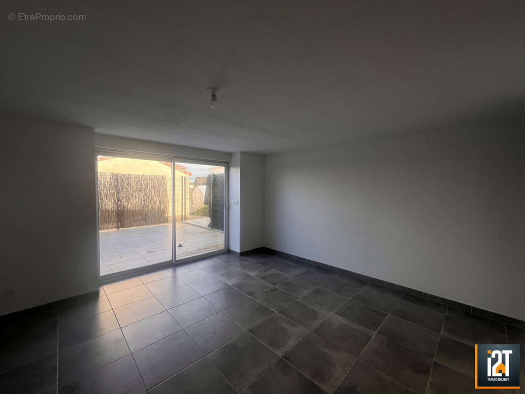 Maison à LA ROUVIERE