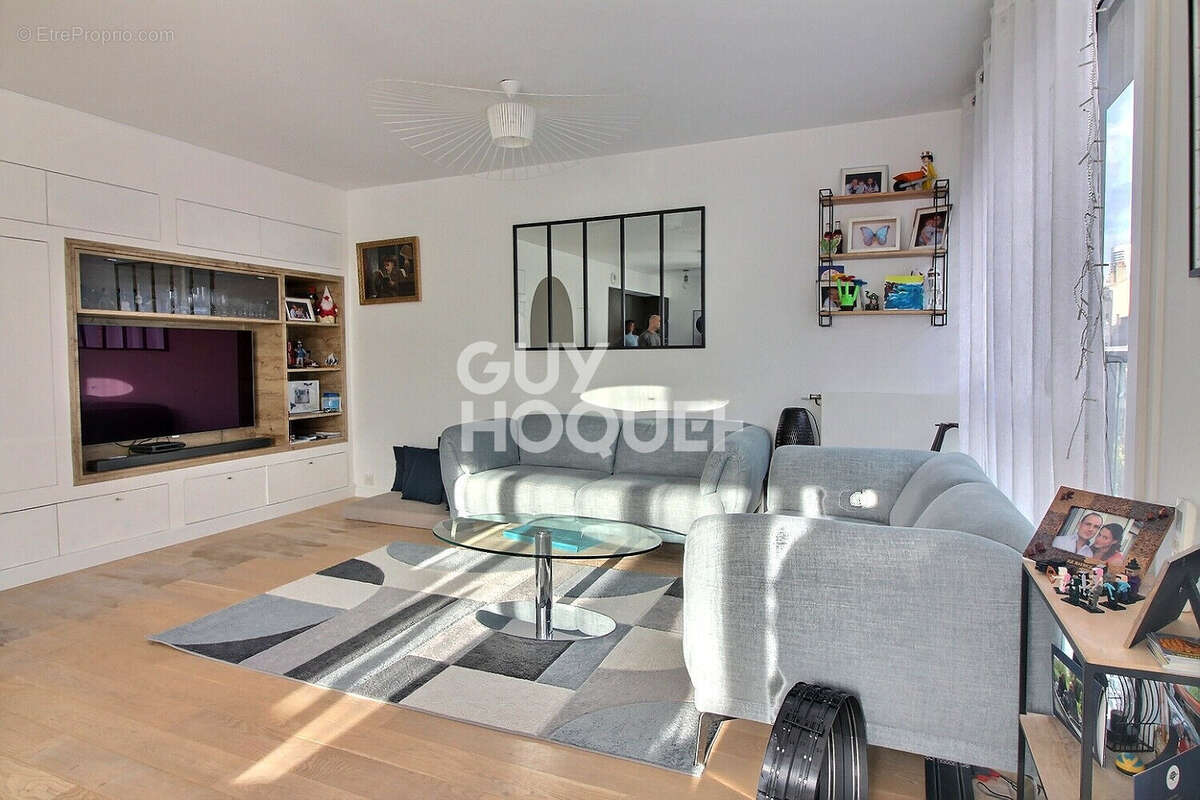 Appartement à PUTEAUX