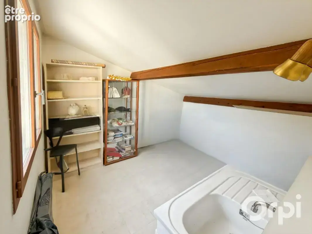 Saint-Péray — Maison familiale de 142 m² avec grand terrain - photo 14
