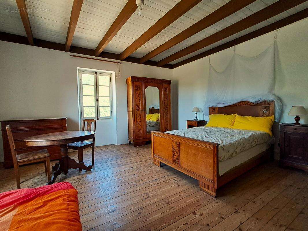 Maison 184 m² à Bruniquel  - photo 10