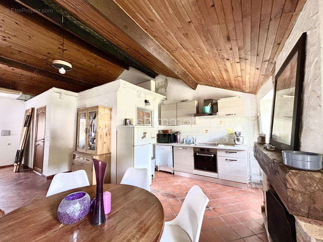 Giuncaggiu - charmant t4 de caractere au coeur d'un village corse - photo 3