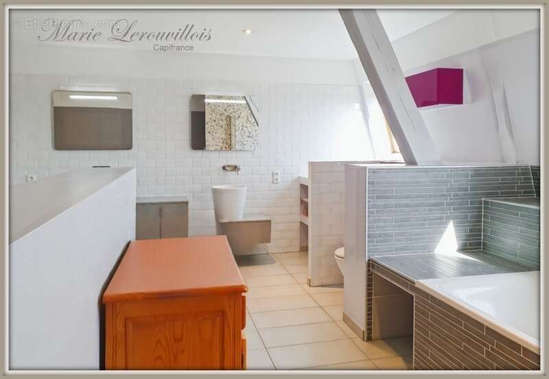 Maison à ROMILLY-SUR-SEINE