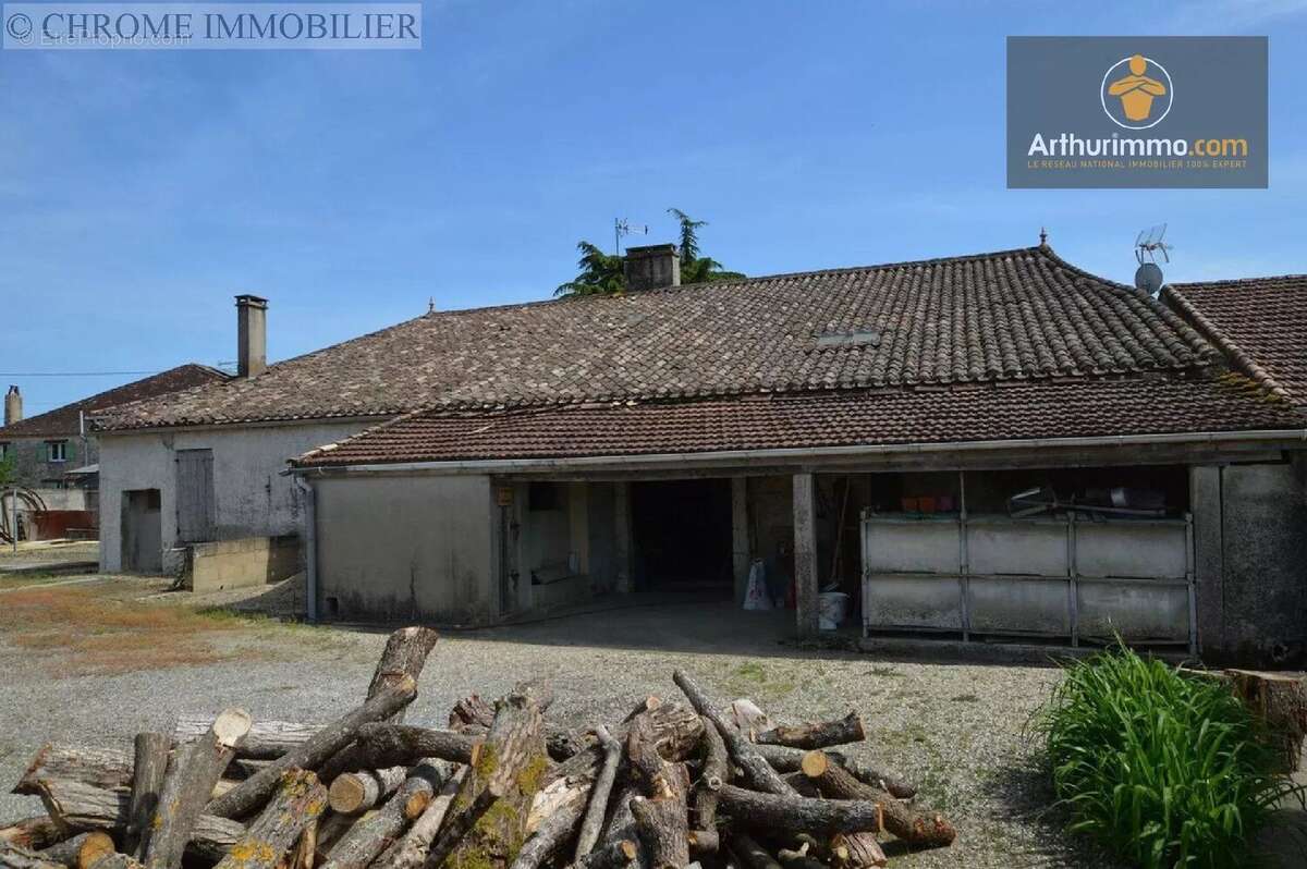 Maison à LEVIGNAC-DE-GUYENNE
