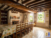 Maison à AZY