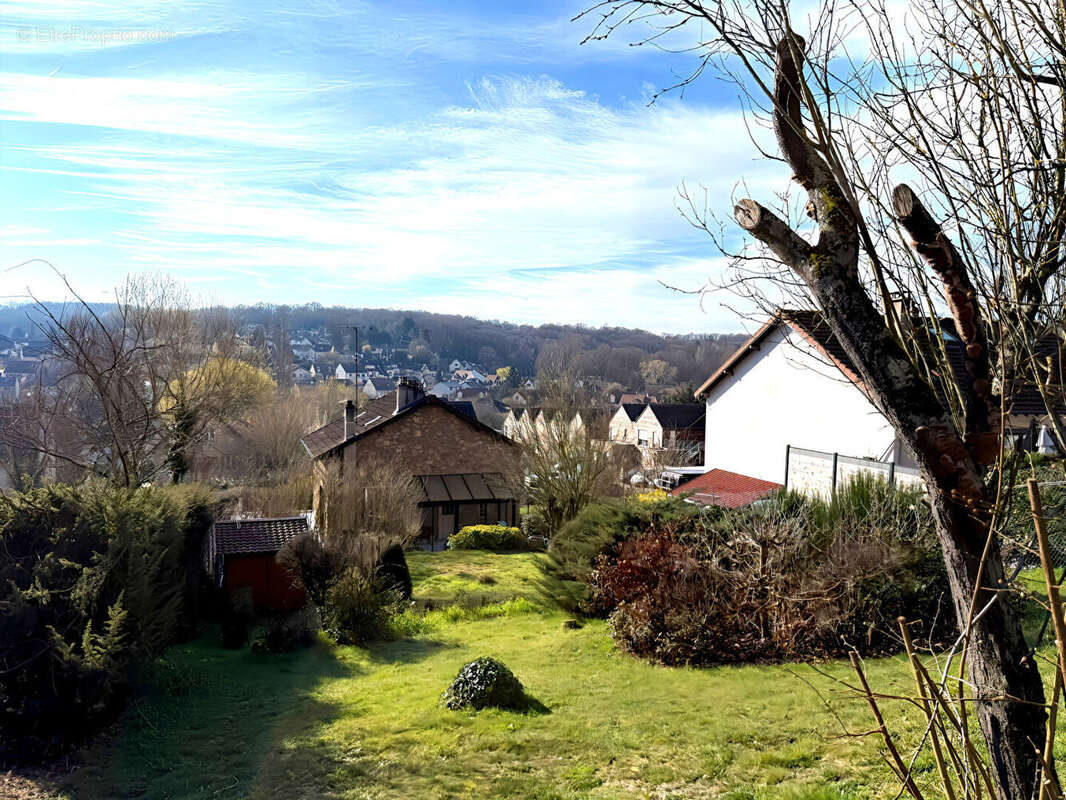 Maison à VAUHALLAN