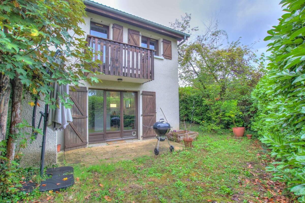 Maison à FERNEY-VOLTAIRE