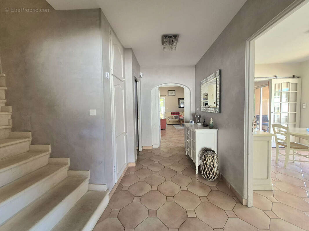 Maison à SAUSSET-LES-PINS