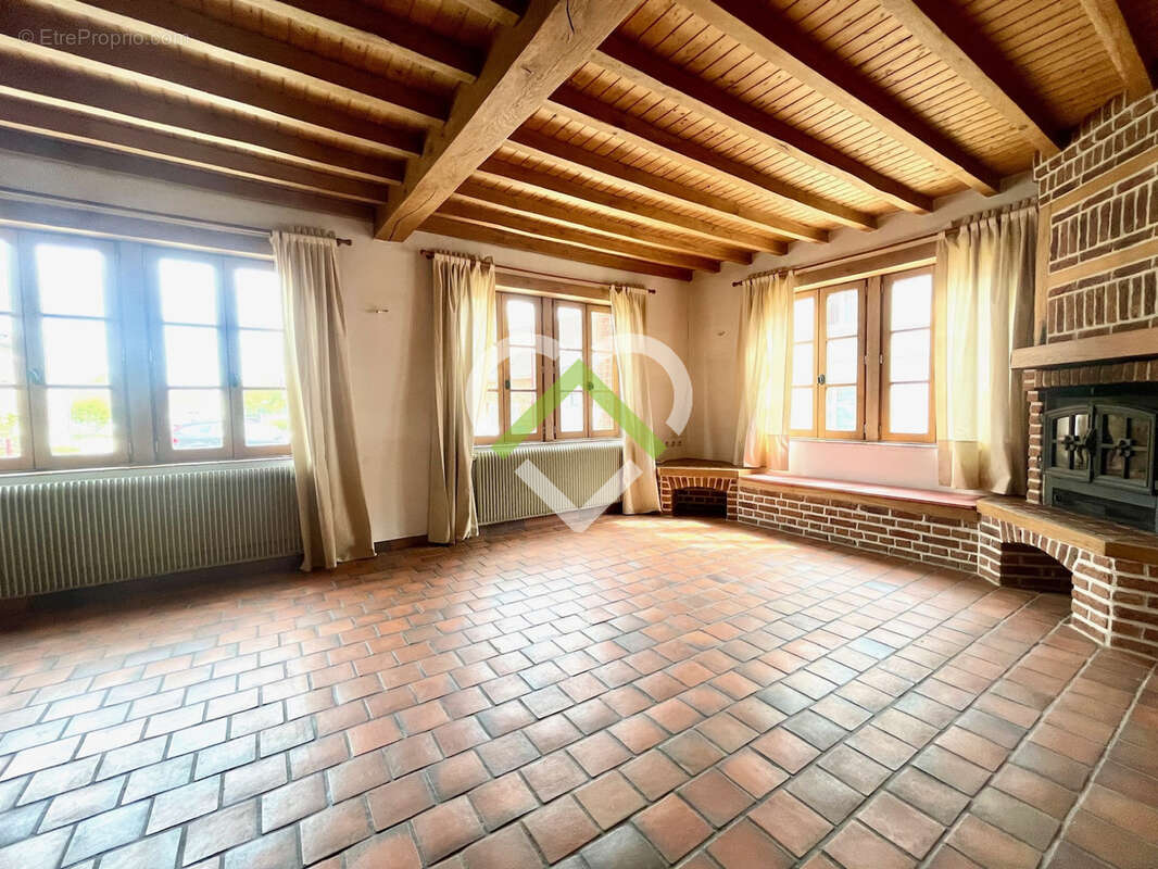 Maison à CAMPHIN-EN-PEVELE