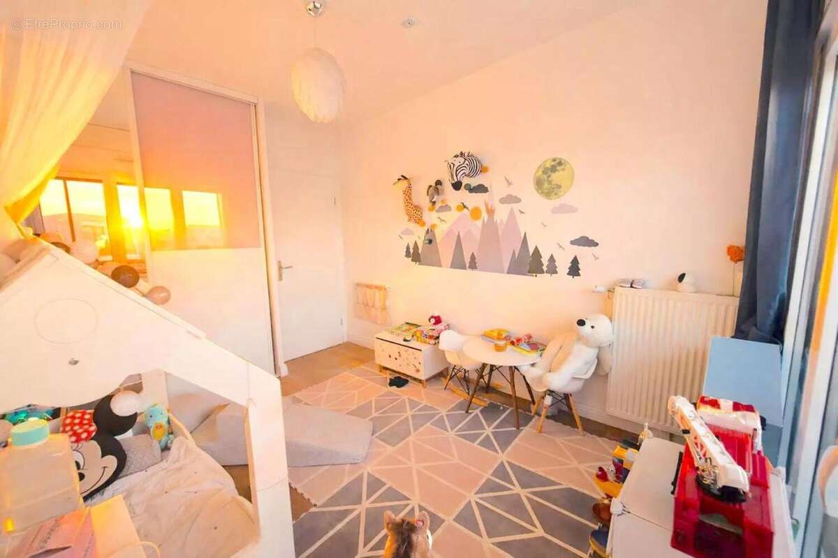 Photo 8 - Appartement à ELANCOURT