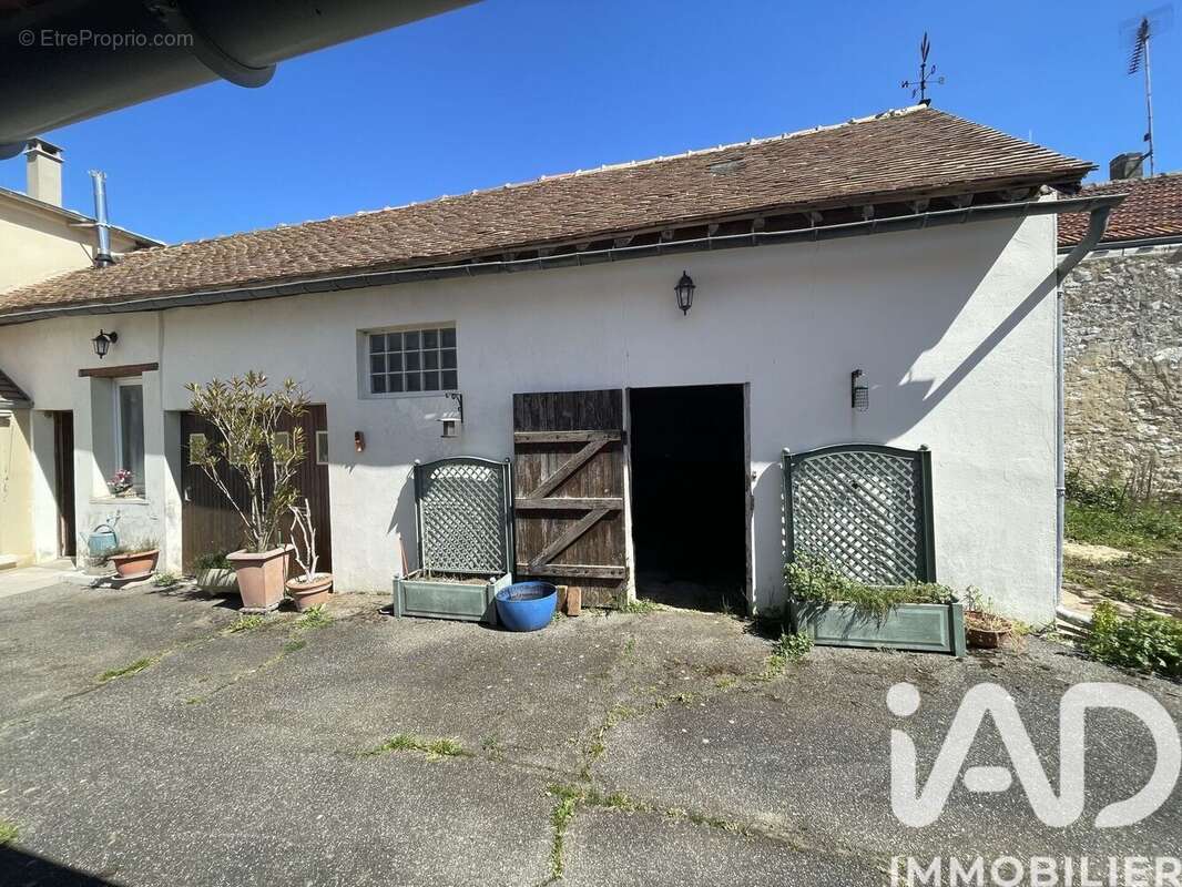 Photo 5 - Maison à MAROLLES-SUR-SEINE