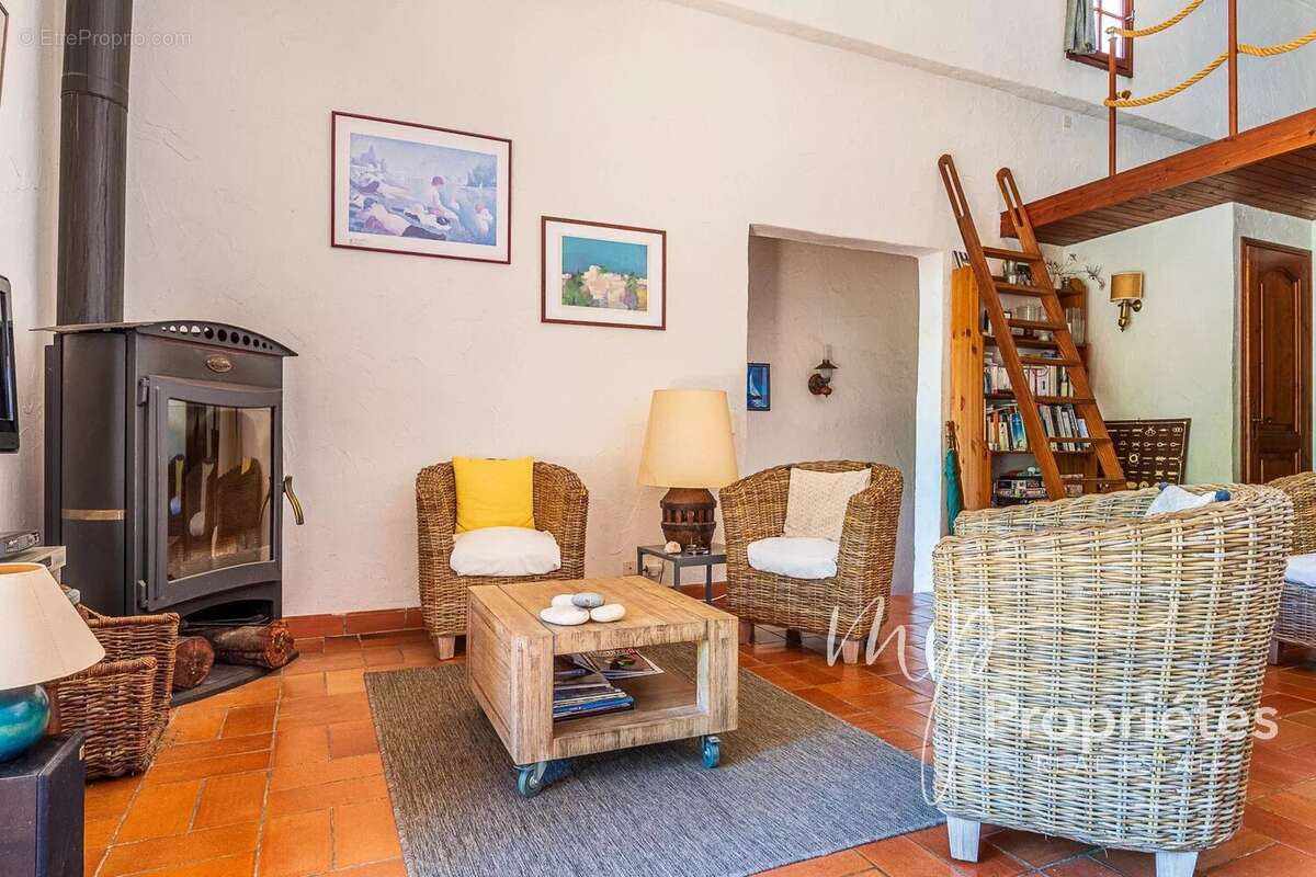 Maison à RAYOL-CANADEL-SUR-MER