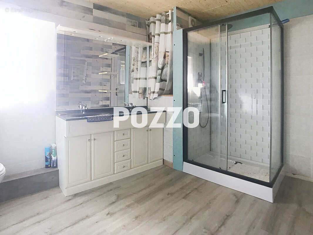 Maison à LE BENY-BOCAGE