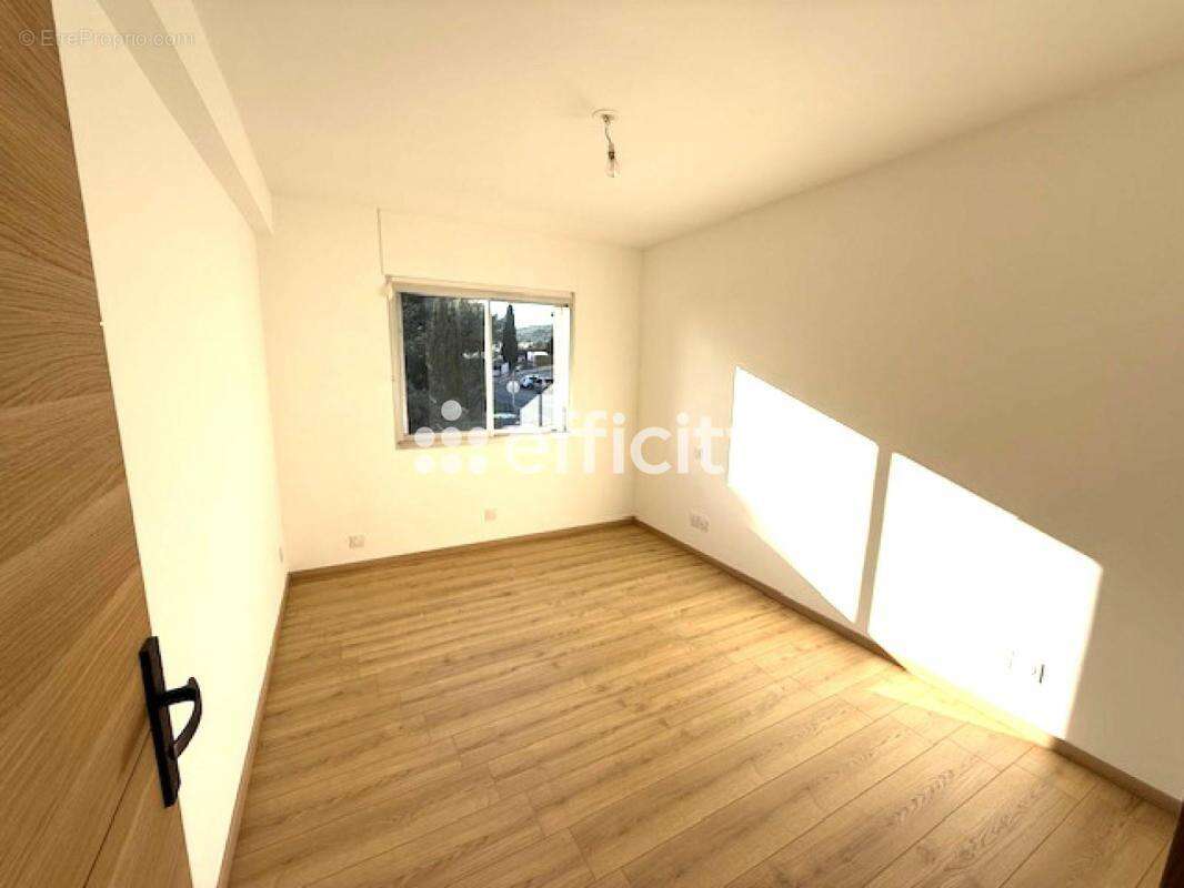 Appartement à SANARY-SUR-MER