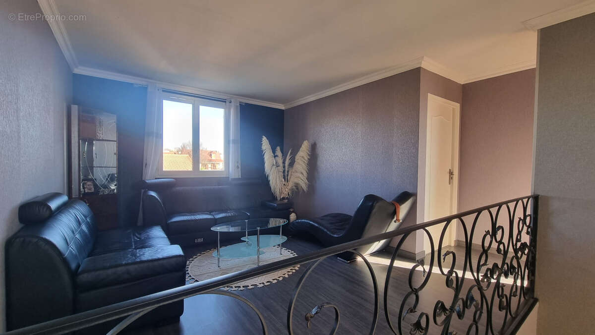 Maison à PONT-DU-CHATEAU