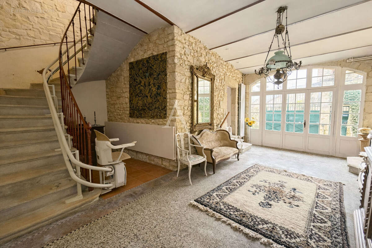 Maison à SAINT-GENIES-DE-MALGOIRES