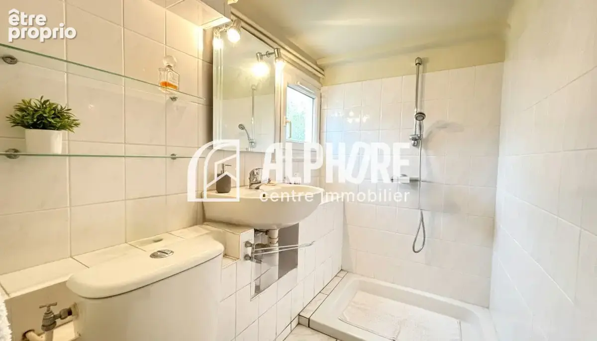 SAINT-NICOLAS de REDON- Maison familiale ou rapport locatif optimisé - photo 8