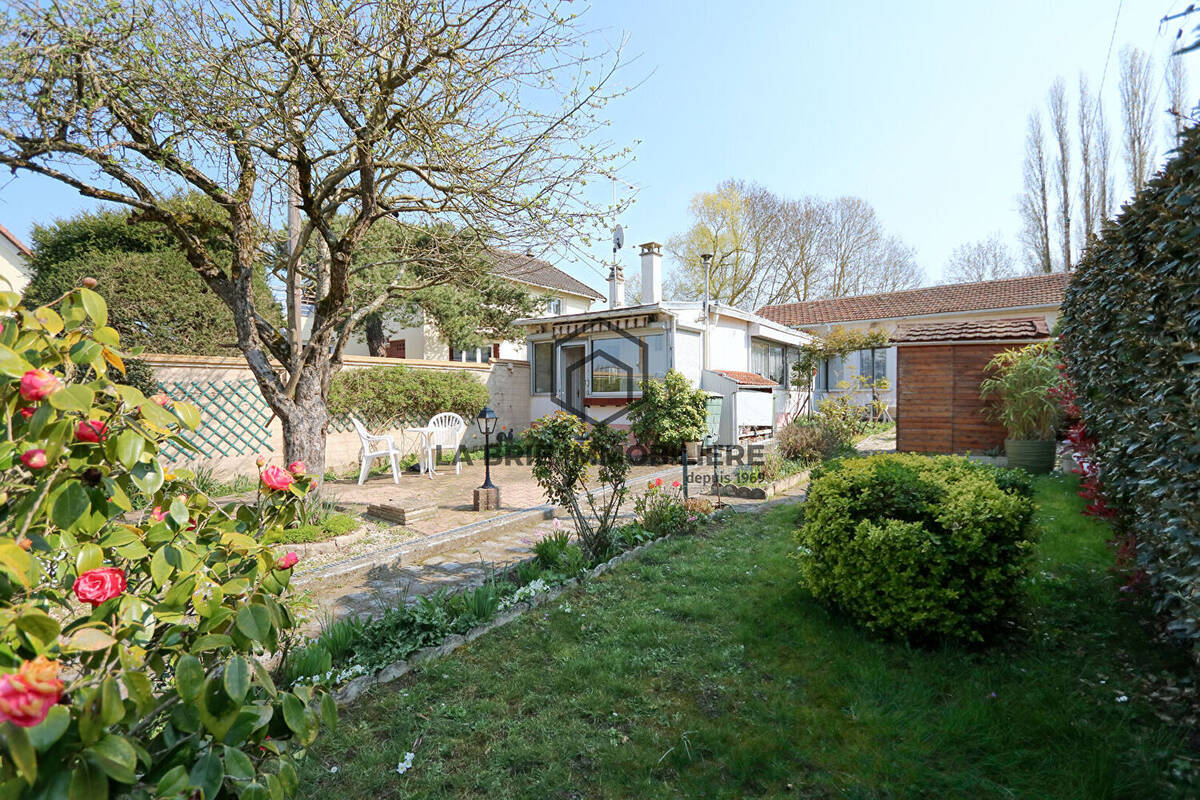 Maison à VILLECRESNES