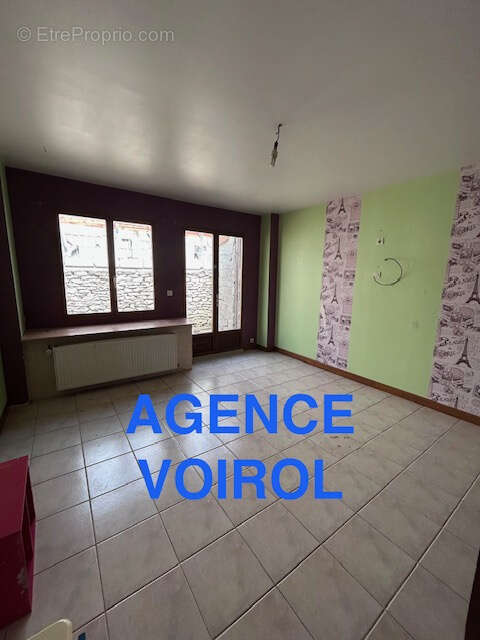 Maison à NOGENT
