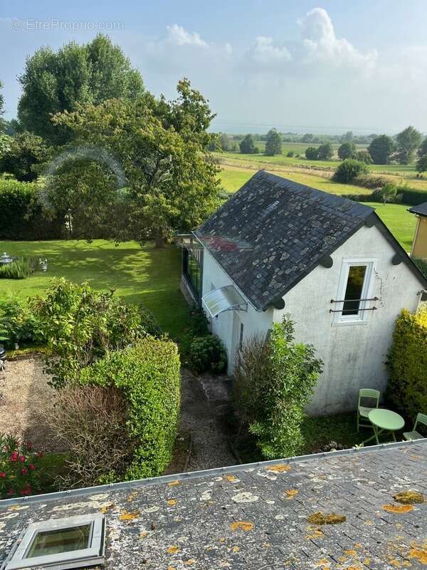 Maison à CRICQUEBOEUF
