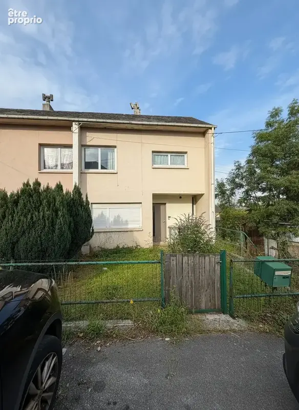 Maison à FERRIERE-LA-GRANDE