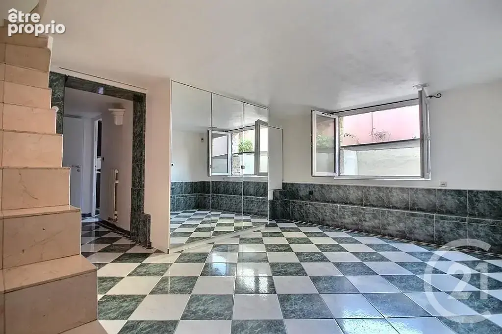 Maison 120 m² à Aulnay-Sous-Bois  - photo 8