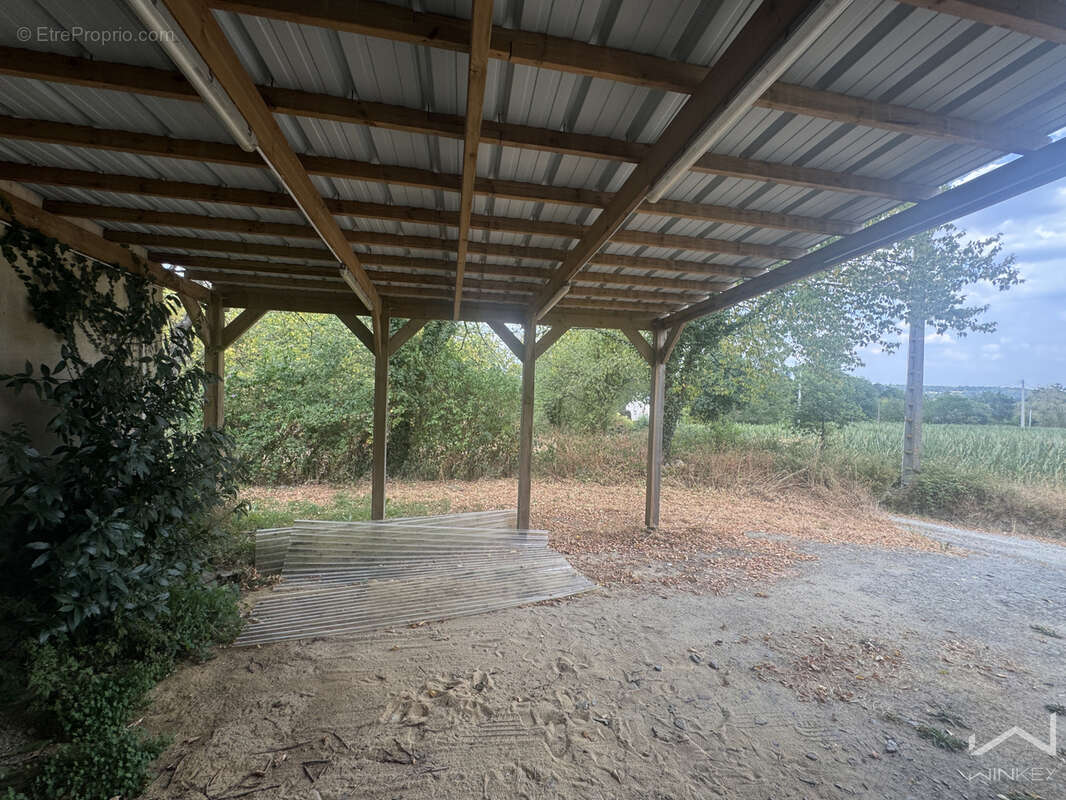 Authentique longère en pierre avec près de 5 000 m2 de terrain  -  Guichen - sans vis a vis - photo 16