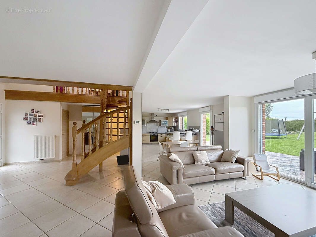 Maison à SEBOURG