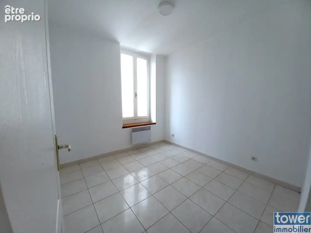 T3 plein sud centre Lamalou-les-Bains - photo 7
