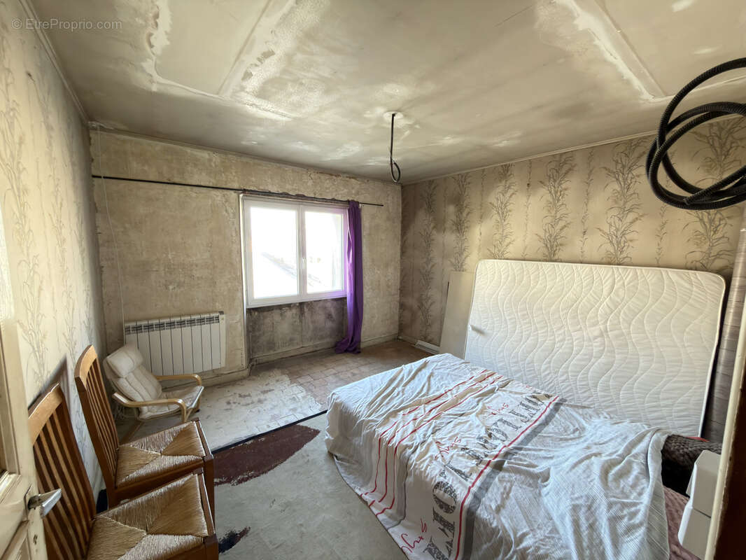 Maison à UMPEAU