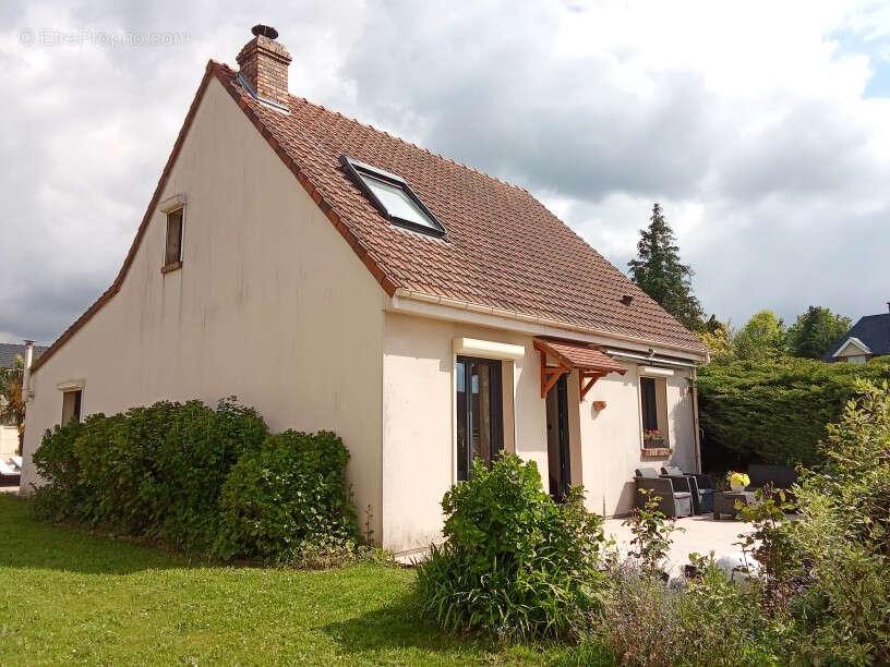 Maison à ANGERVILLE-L'ORCHER