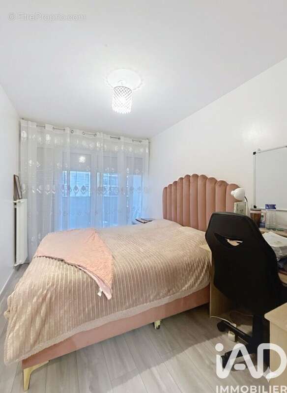 Photo 9 - Appartement à REIMS