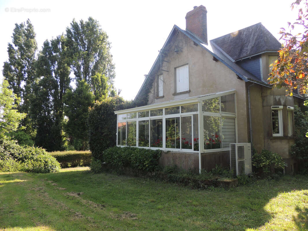 Maison à SAINTE-FLORENCE