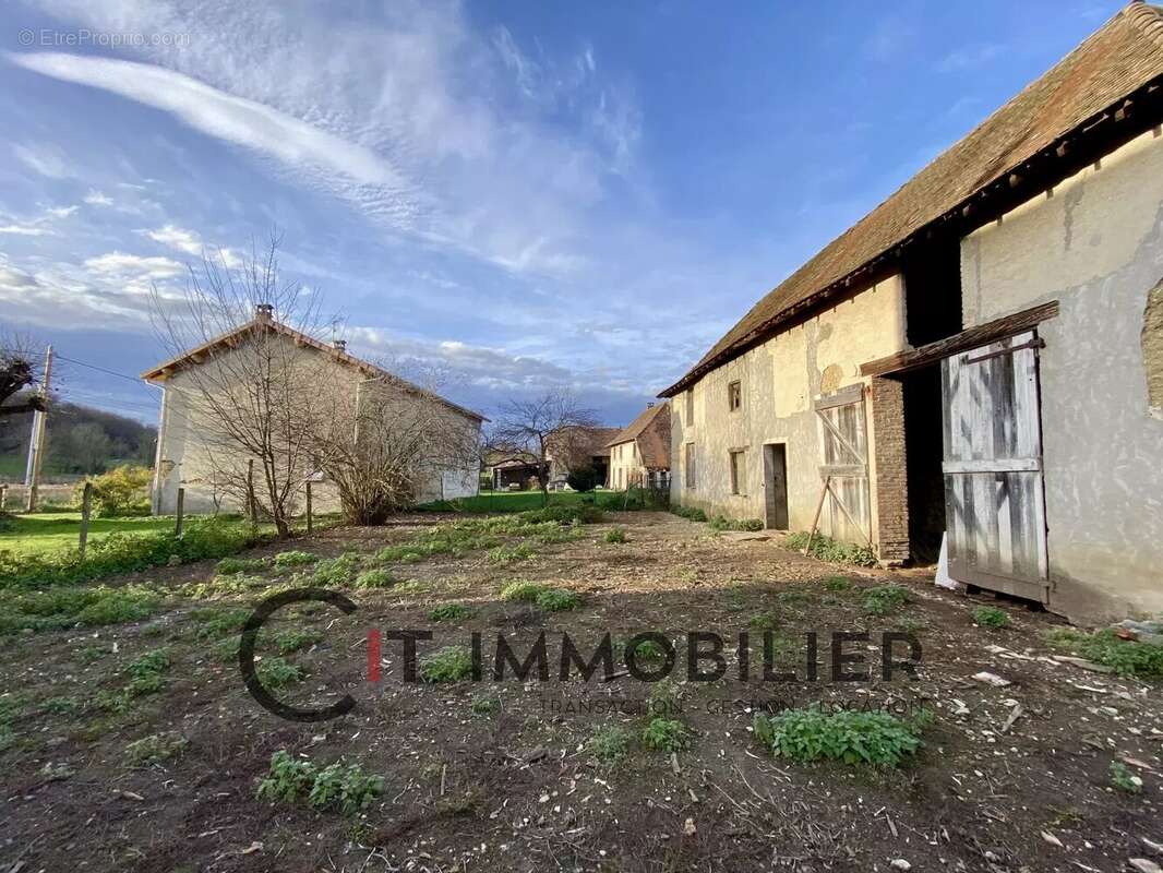 Maison à ROCHETOIRIN