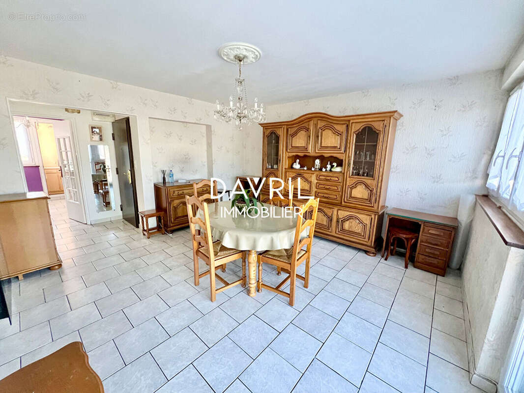 Appartement à CONFLANS-SAINTE-HONORINE