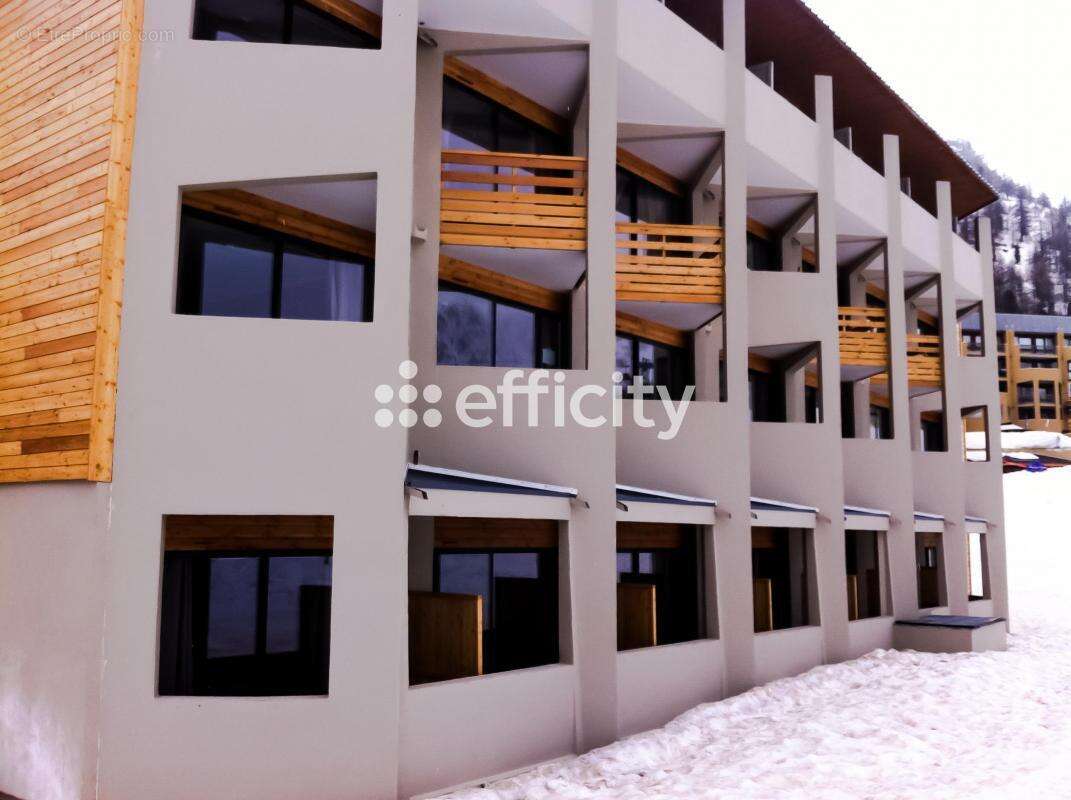 Appartement à ISOLA