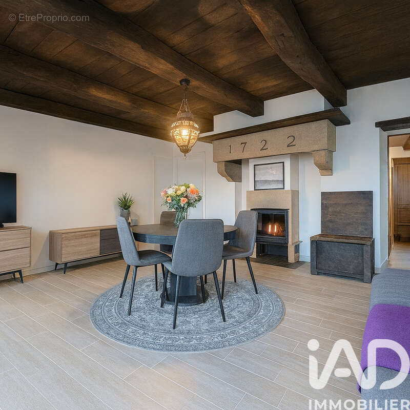 Photo 5 - Maison à ESSERTENNE-ET-CECEY