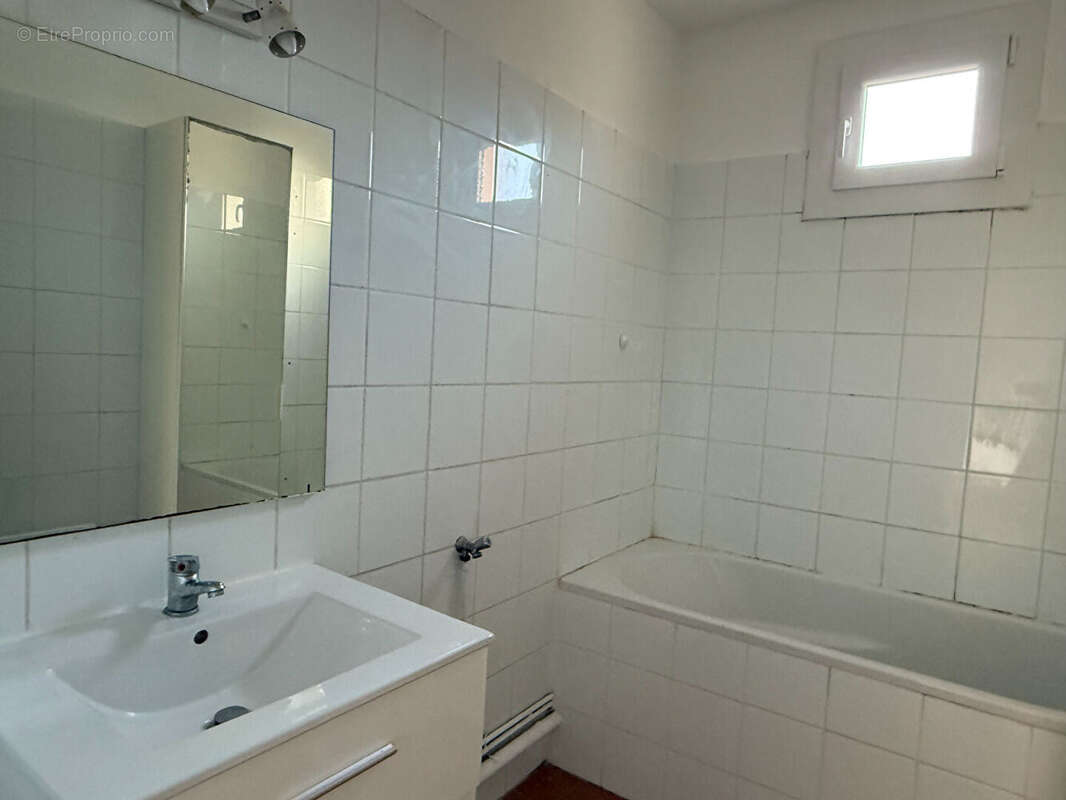 Appartement à SAINT-MANDRIER-SUR-MER