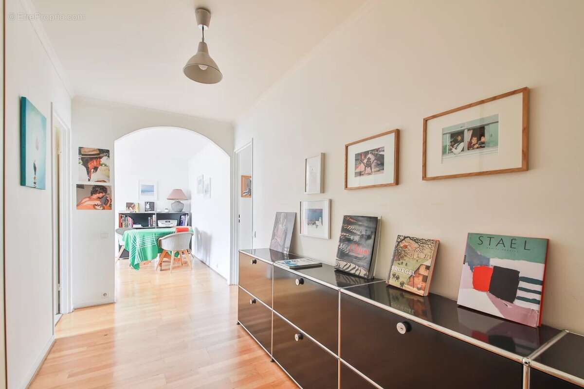 Appartement à ISSY-LES-MOULINEAUX