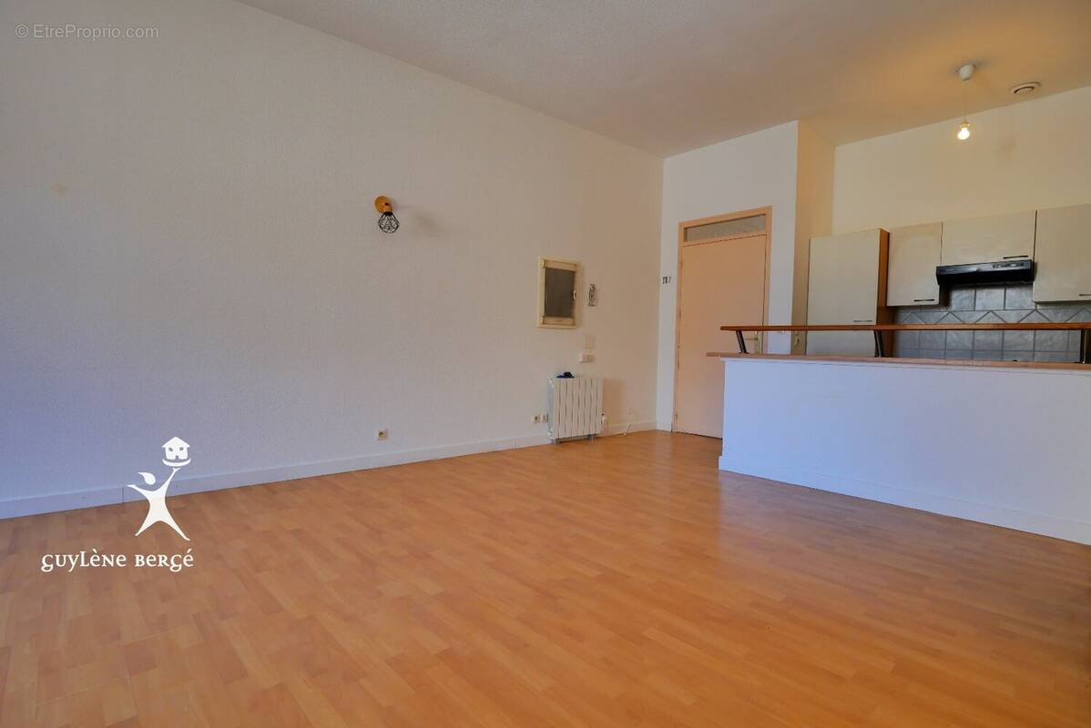 Appartement à LUNEL